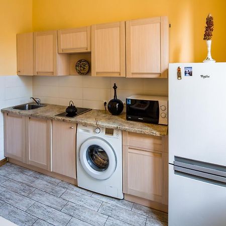 Romari Ставропігійська Apartamento Lviv Exterior foto